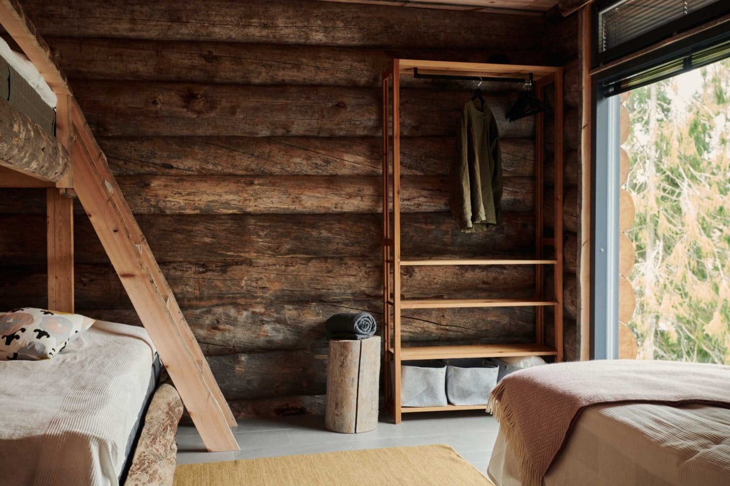 Hawkhill mökki sisältä