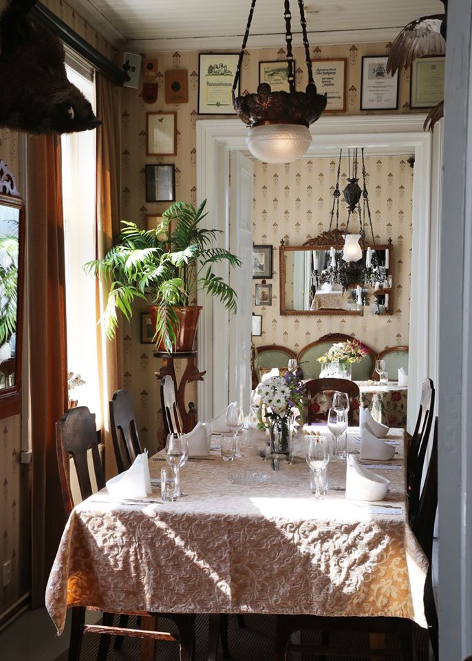 Tertin kartano sisäkuva ravintolasta